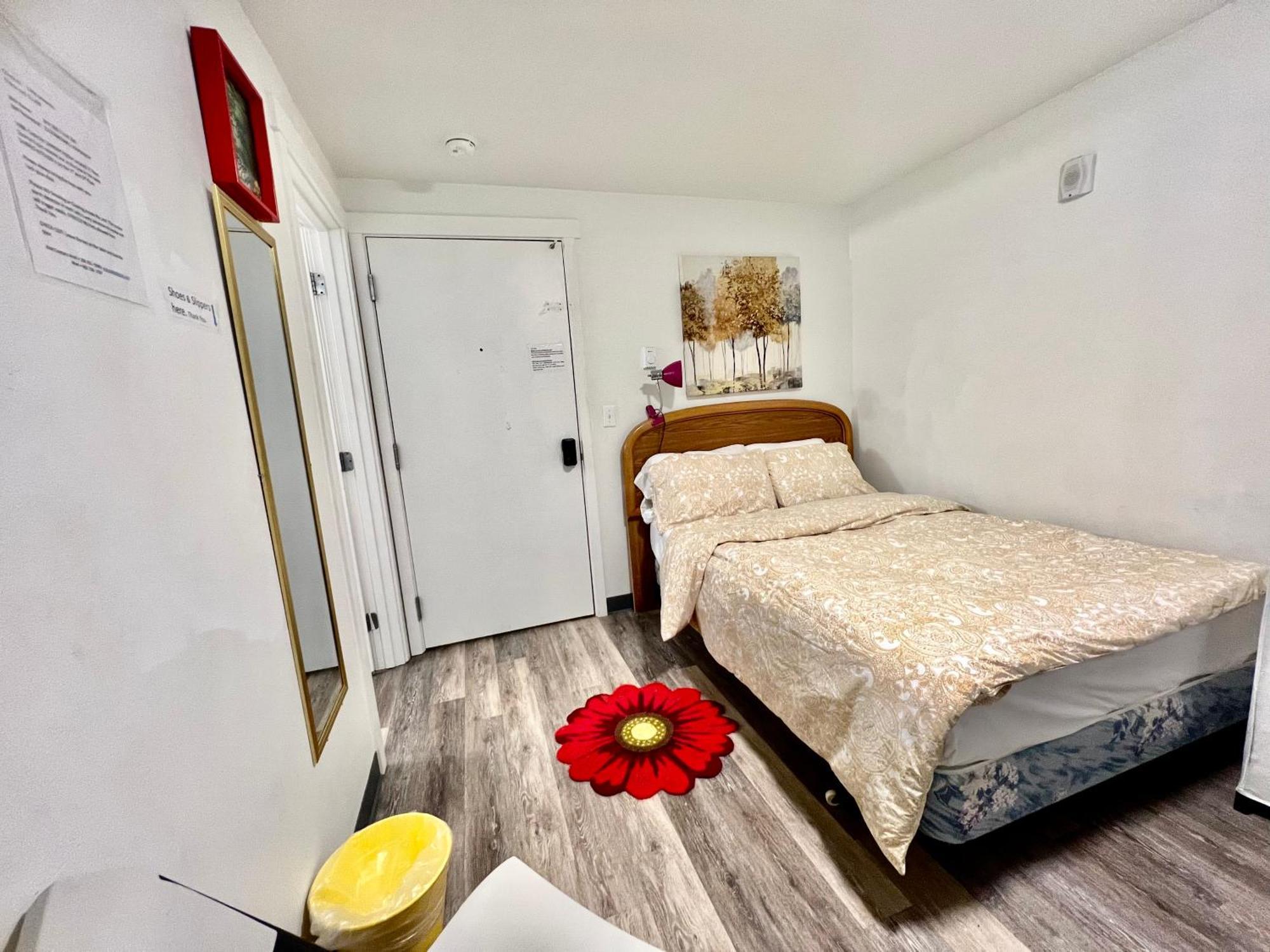 Micro Studio Apartment 10 Minutes Walk To University Of Washington Σιάτλ Εξωτερικό φωτογραφία